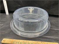 Plastic cake plate