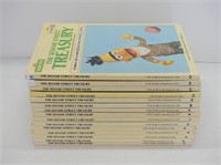 BOX: SESAME STREET HARD COVER BOOKS