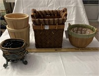 Lot of assorted baskets, assorted sizes