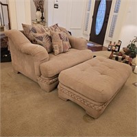 Guildcraft Comfy Cozy Oversized Chair & Ottoman