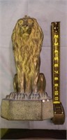 1998 Austin Sculpture Lion (chipped base)
