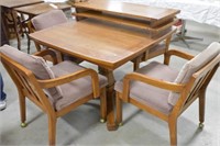 Oak Dining Room Table and Chair Set
