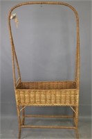 Wicker Ferner with Handle