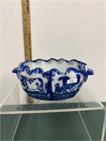 Fine Porcelain Seymour Blue White Planter