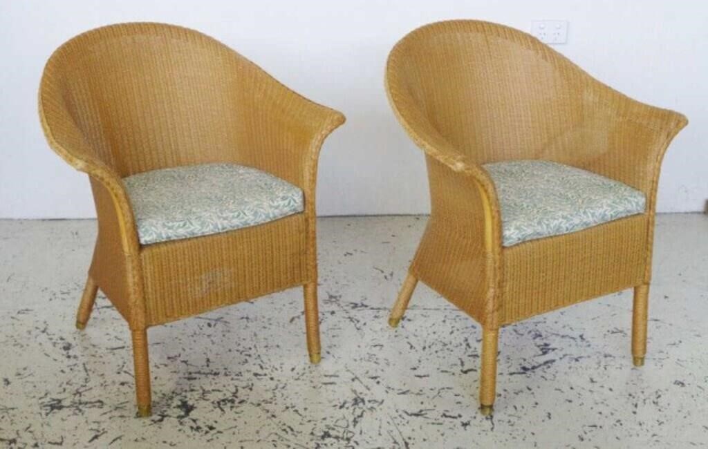 Pair of wicker tub chairs