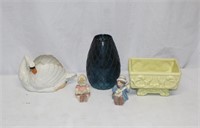 FIGURINES VASE & PLANTERS