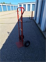 DOLLY / HAND TRUCK