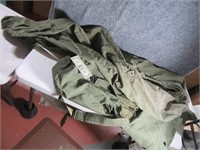 (2) Vintage Military Duffle Bag & SleepBag Cover