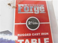 NEW IN BOX FORGE 2 1/2 TABLE VISE