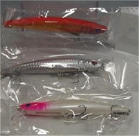 3pc LIFELIKE MINNOW LURES SET 4g WOBBLERS NEW 4.5"