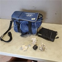 Small Cooler Bag On Wheels, Dvd Player