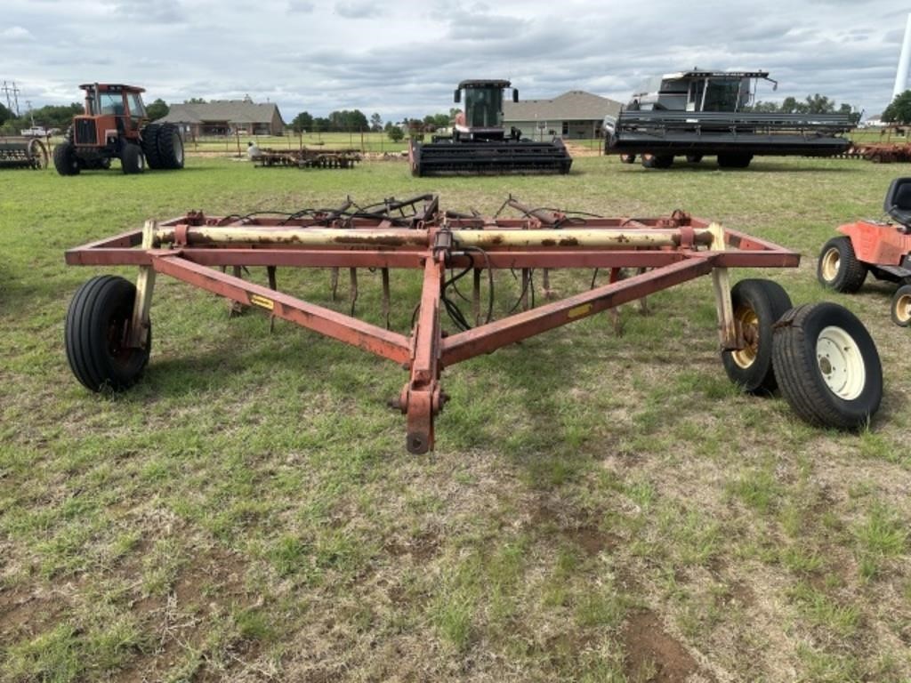 Approx 15ft anhydrous applicator