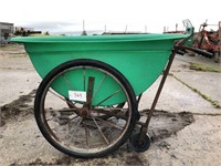 Plastic Garden Cart (Needs Tire Repair)