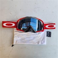 RED OAKLEY O-FRAME GOGGLES