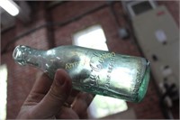 STRAIGHT SIDED COCA-COLA BOTTLE