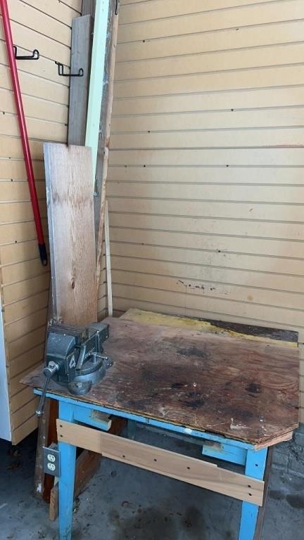 Dura craft vise 4. And table   Lumber and broom