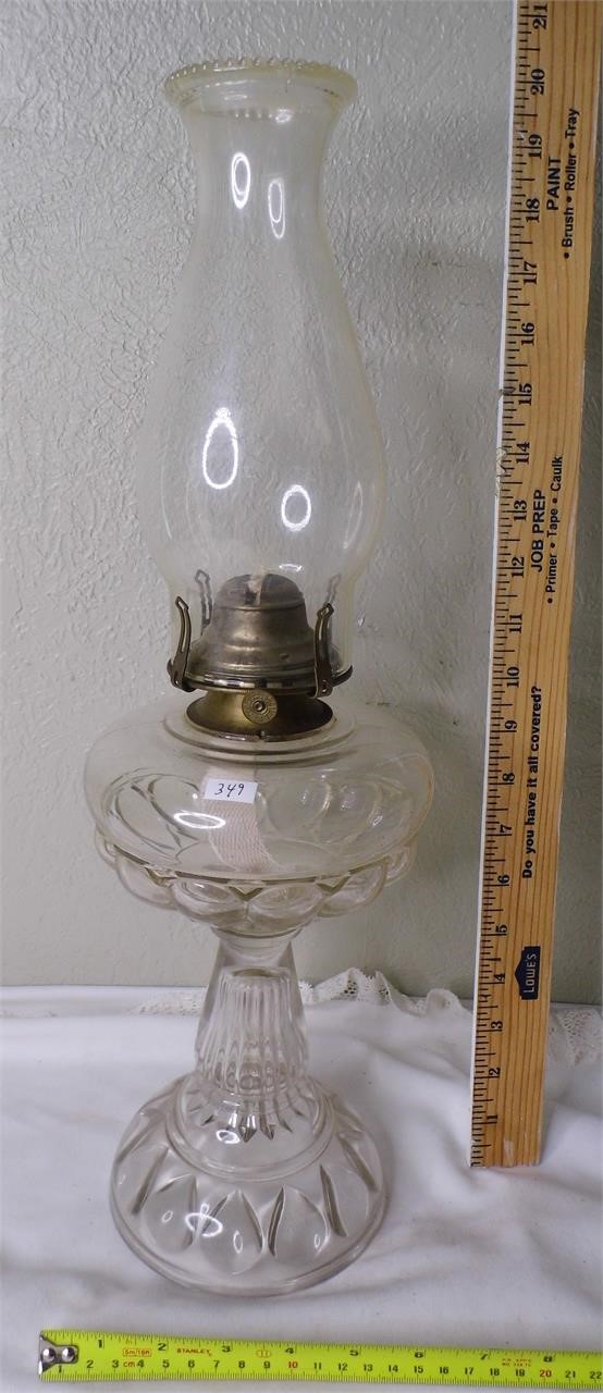 Vtg Scovill Queen Anne No 2 Glass Oil Lamp