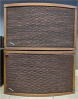 Pair Bose 901 Floor Speakers 12.75" Tall (Bidding