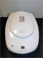 George Foreman meat grilling machine
