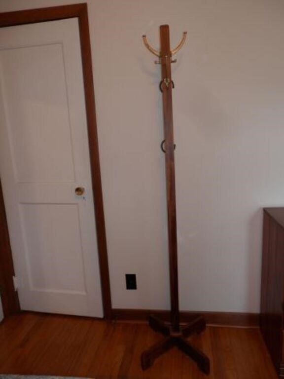 One-Free Standing wood coat/hat rack