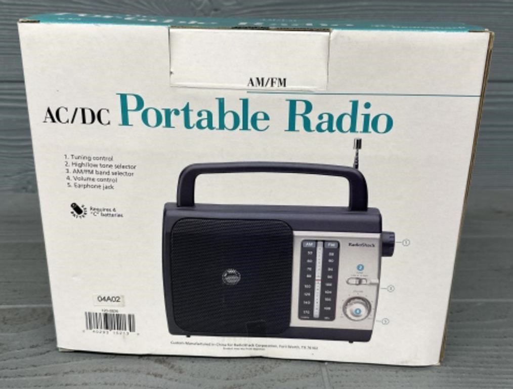 AC/DC Portable Radio