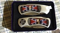 Box set of two confederate collector knives
