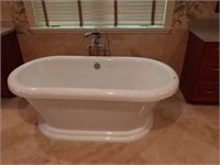 MTI Freestanding Tub