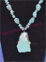 Lrg Turquoise necklace 20in (sterling clasp)