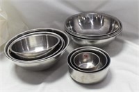 13 ASSORTED STAINLESS MIXING BOWLS 4" - 12"