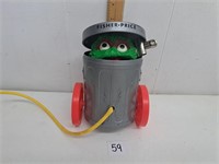 Fisher -Price Oscar the Grouch Toy