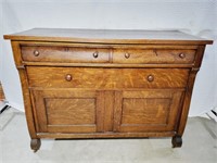 Antique Tiger Oak Sideboard/Buffet
