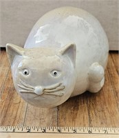 Porcelain Cat Decoration