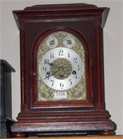 shelf clock - Germany - w/key & pendulum 12" w x