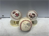 Collectable display baseballs