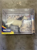 BREYER HORSE BUTTERMILK