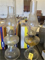 2 VINTAGE OIL LAMPS