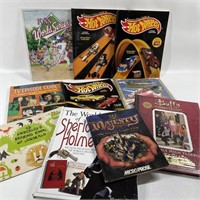 Lot of Collectors Books, Hot Wheels &