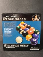 Billard resin balls in box