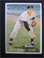 1957 TOPPS #185 JOHNNY KUCKS YANKEES