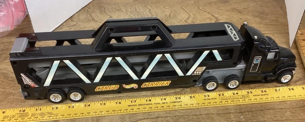 Hot Wheels cargo carrier