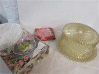 Plastic Cake Plate & Serving Dishes