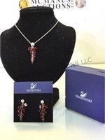 Swarovski red crystal necklace & earring set,