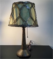 TABLE LAMP WOVEN NICKEL PLATED WIRE SHADE AND BASE
