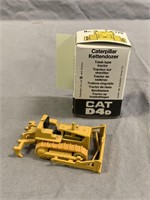 Caterpillar Scale Model CAT D4D Track-Type