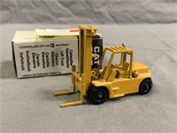 Caterpillar Scale Model CAT B25 Lift Truck