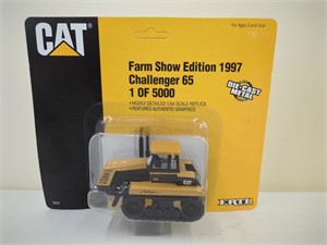 Cat Challenger 65 Farm Show 1997 NIP 1/64