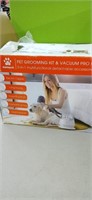 5-in-1 Pet Grooming  Kit & Vacuum. Plugged