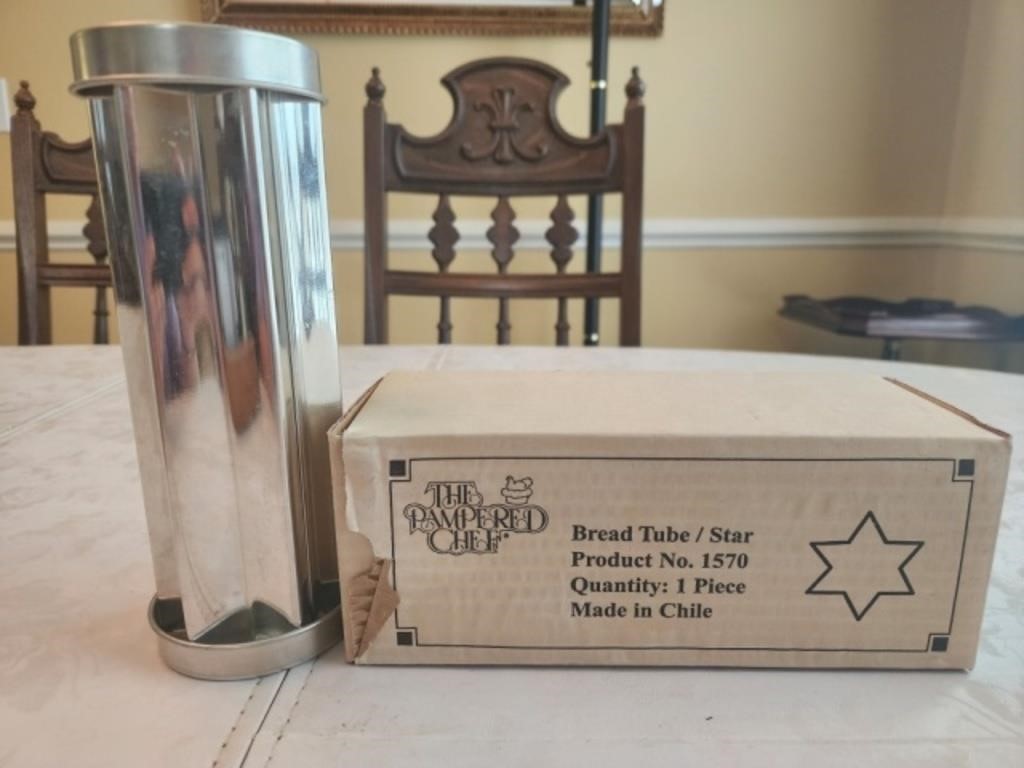 The pampered chef star bread tube
