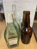 Assorted glass bottles lot / Shipping