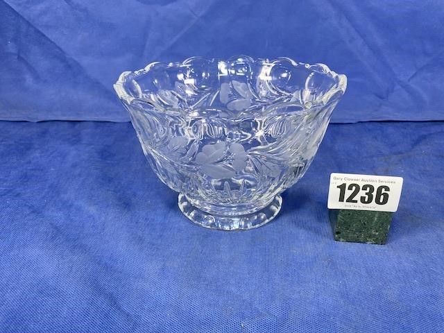 Crystal Bowl w/Floral Etchings, 8x5.5"T